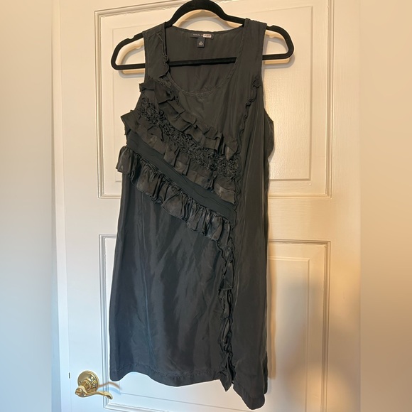 Banana Republic Dresses & Skirts - Banana Republic silk Dress